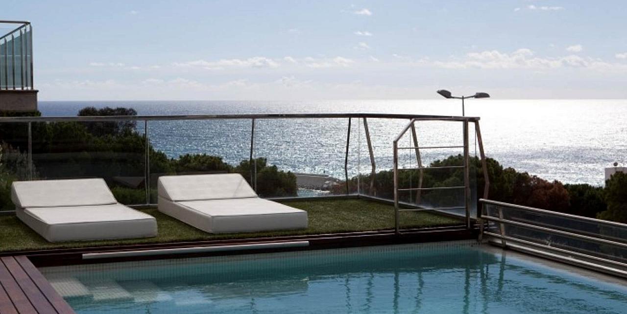 Modern Villa for Sale in Blanes with Sea Views