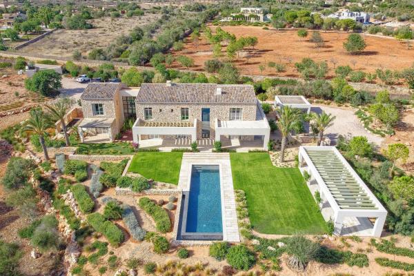 Country house for sale in Santanyí