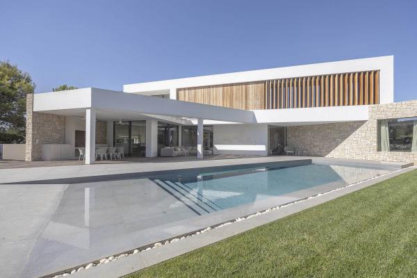 Luxury Villa for Sale on Escorpión Golf Course 