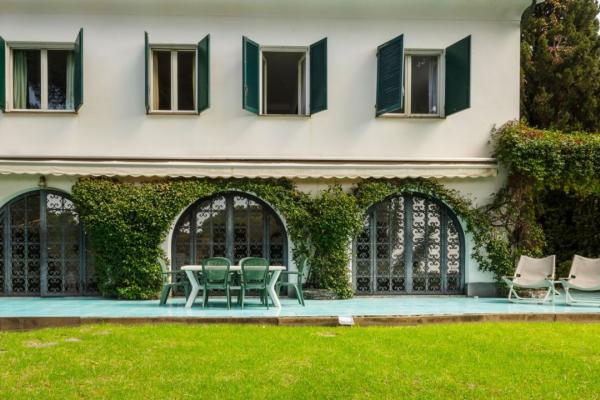 Luxury Seafront Villa with Private Sea Access for Sale