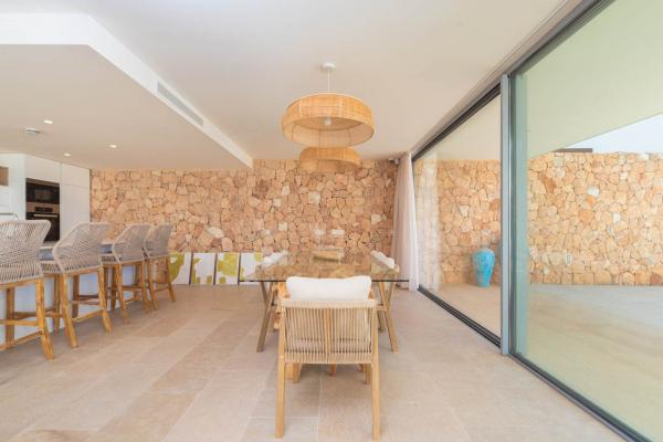 Contemporary Luxury Villa for Sale in Ibiza