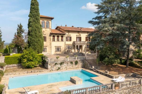 A Noble Tuscan Estate with World-Class Wine Production and Rich Heritage