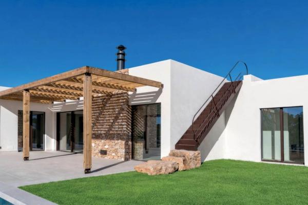 Villa Neutra – Contemporary Luxury Living in Formentera