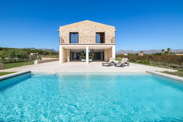 New Build Country Villa for sale in the Alcudia area, Mallorca 