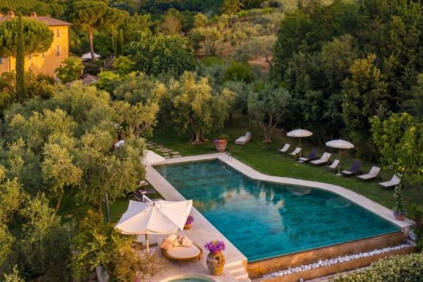 Historic Relais for Sale in Montepulciano, Siena