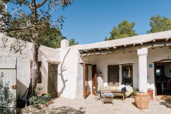 Secluded Ibizan historical farmhouse