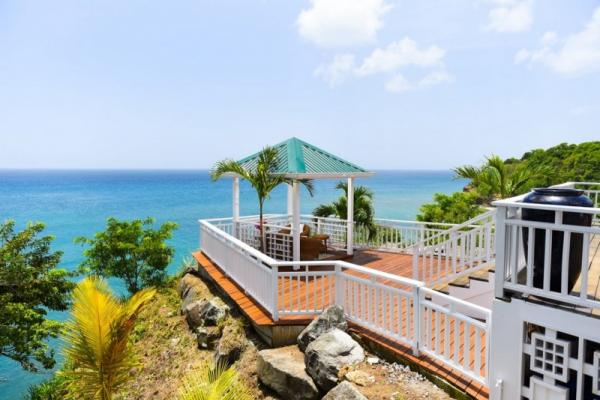 Three Palms Villa