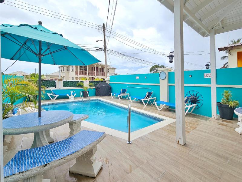 Fairholme Gardens 36 , Christ Church , St James 