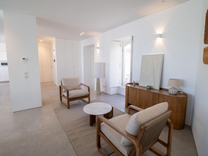 Renovated Contemporary 3-Bedroom Villa , Albufeira 