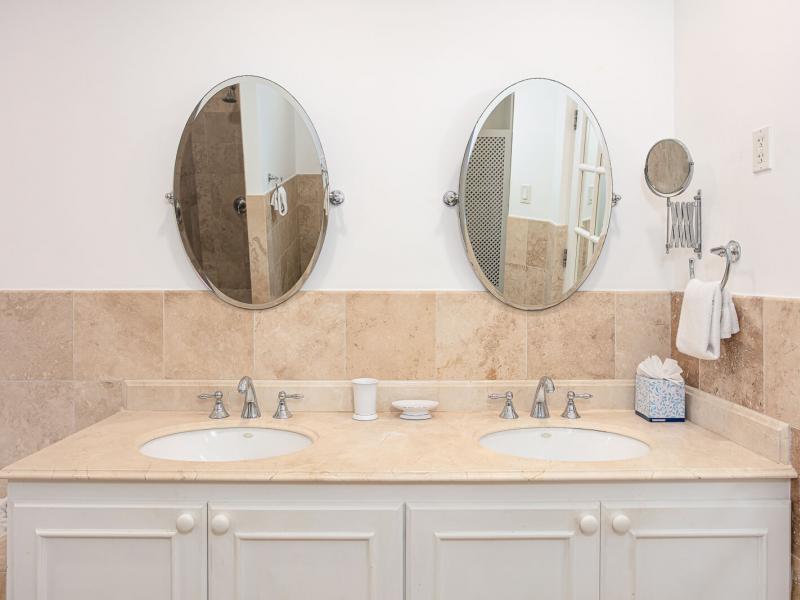 Royal Apartment 132 - Royal Westmoreland , 
