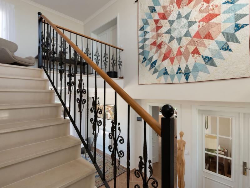 Impressively Spacious Luxury 3 Bedroom Villa in Loulé with Sea Views , Loule 