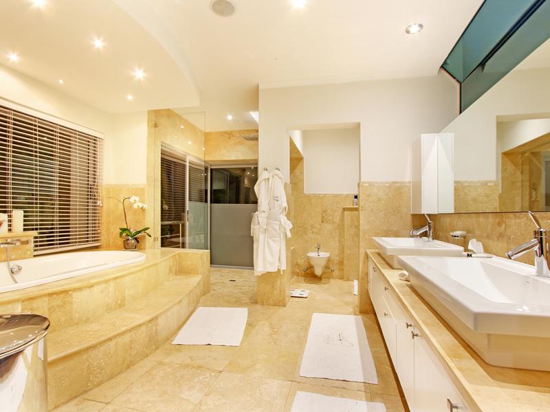 Camps Bay Luxury Villa - South Africa , Cape Town 