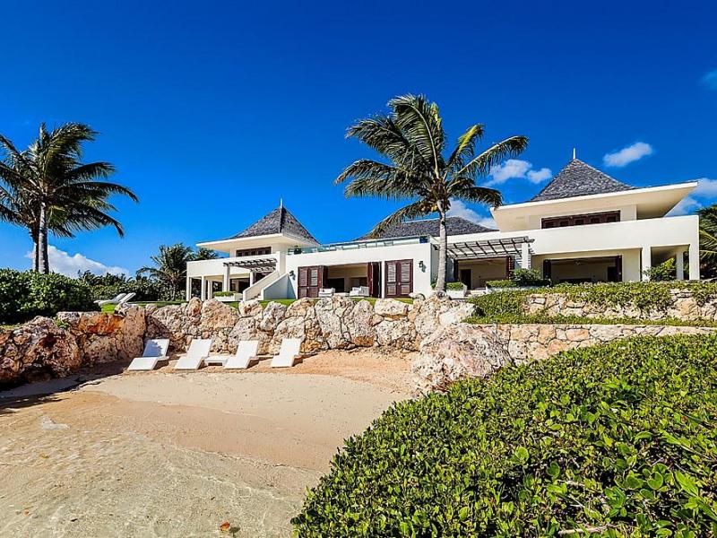 Le Bleu Estate , Little Harbour 