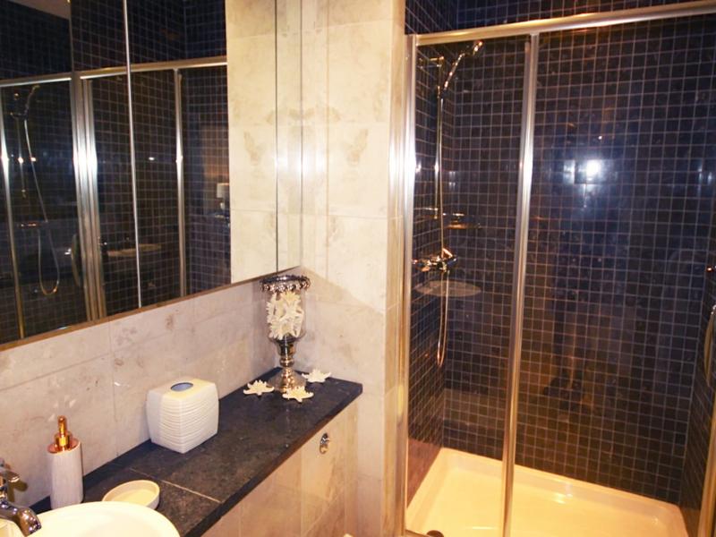 Waterside 102-Beachfront , Beach Front , Paynes Bay , St James , West Coast 