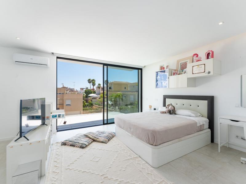 Villa with Frontline Ria Formosa Views , Algarve 