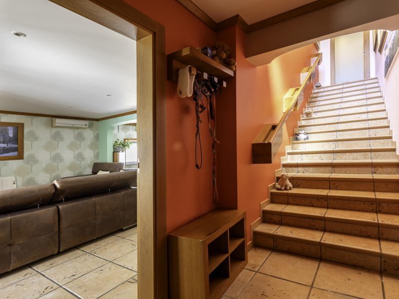 Algarve Villa for Sale in Galé – Coastal Living Near Albufeira , Albufeira 
