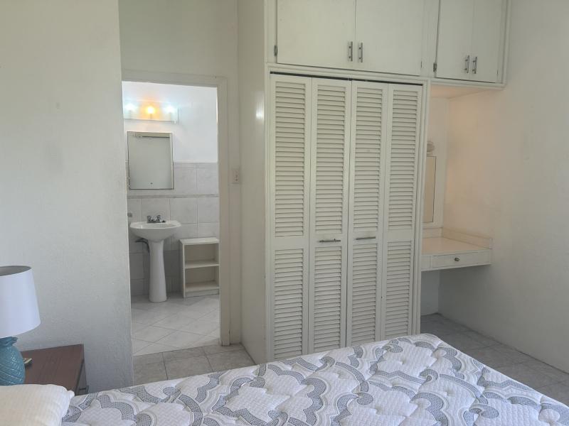 Mayhoe Avenue 212