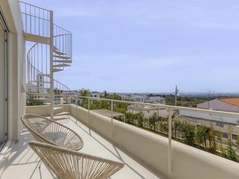 Newly Built Contemporary 3 Bedroom Villa with Sea Views for Sale , Santa Barbara De Nexe 