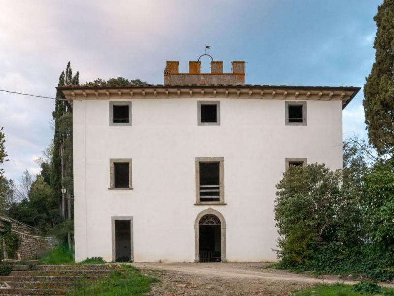 Tourism Hospitality for sale in Arezzo - Monte San Savino , 