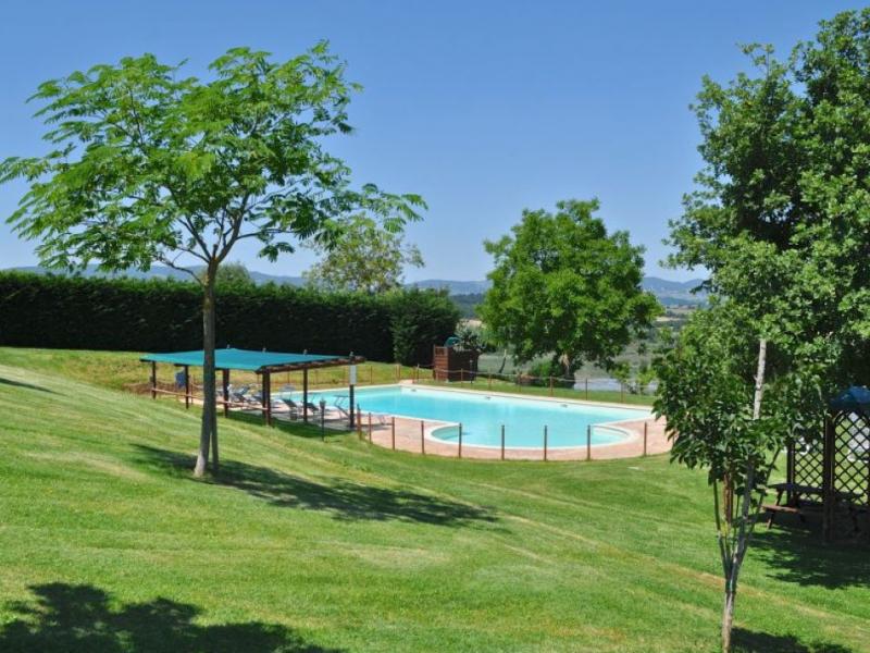 Country House/Farmhouse for sale for sale in Perugia - Castiglione del Lago , 