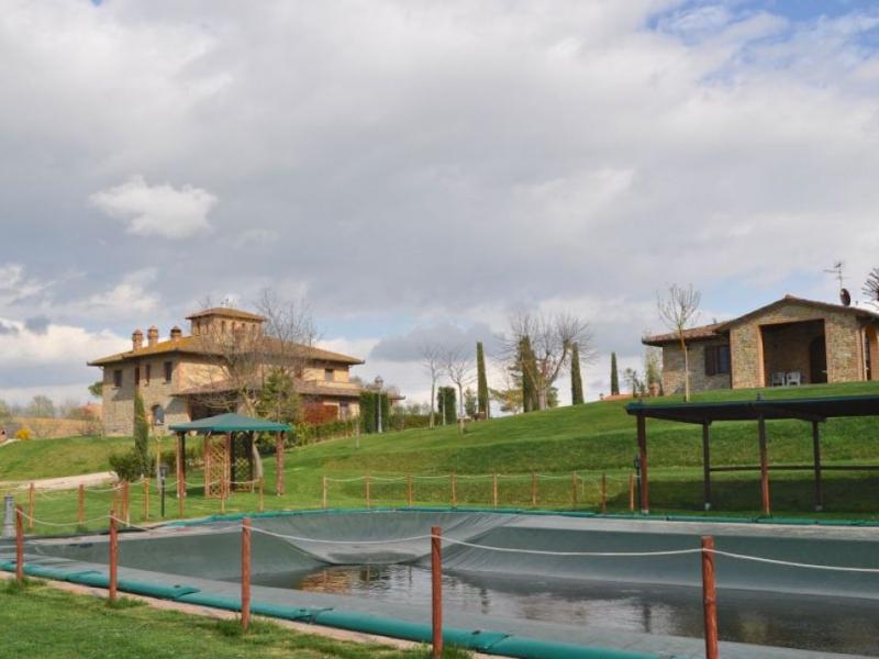 Country House/Farmhouse for sale for sale in Perugia - Castiglione del Lago , 