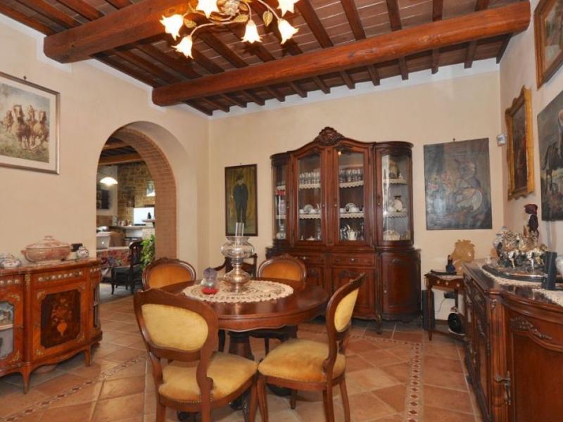 Country House/Farmhouse for sale for sale in Perugia - Castiglione del Lago , 