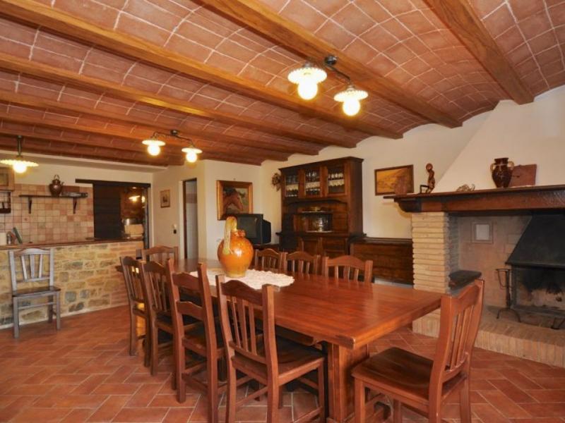 Country House/Farmhouse for sale for sale in Perugia - Castiglione del Lago , 