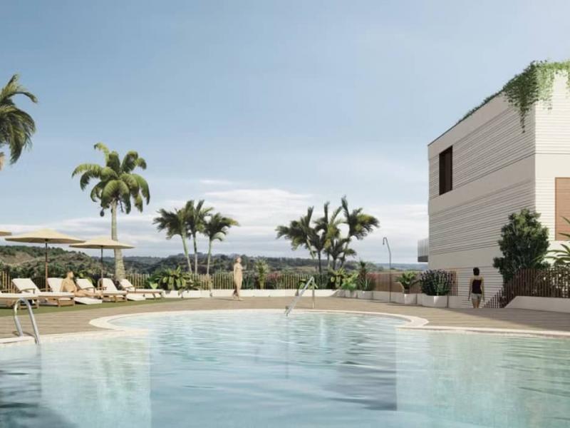 Modern 4-Bedroom Apartment for Sale , Estepona 