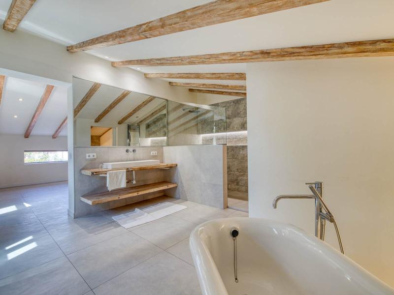 Mediterranean Villa with Pool and Guest Apartment , Palma Nova 