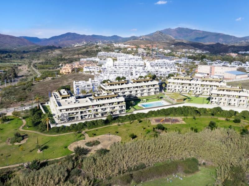 Apartment for Sale in Cancelada , Estepona 