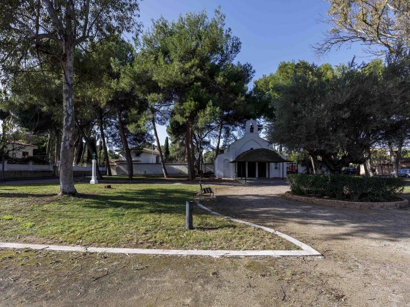 New Build 4-Bedroom Luxury Villa for Sale , Valencia 