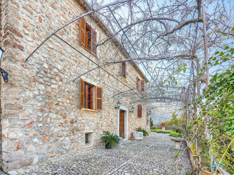 Country House for Sale in Port de Sóller , Soller 