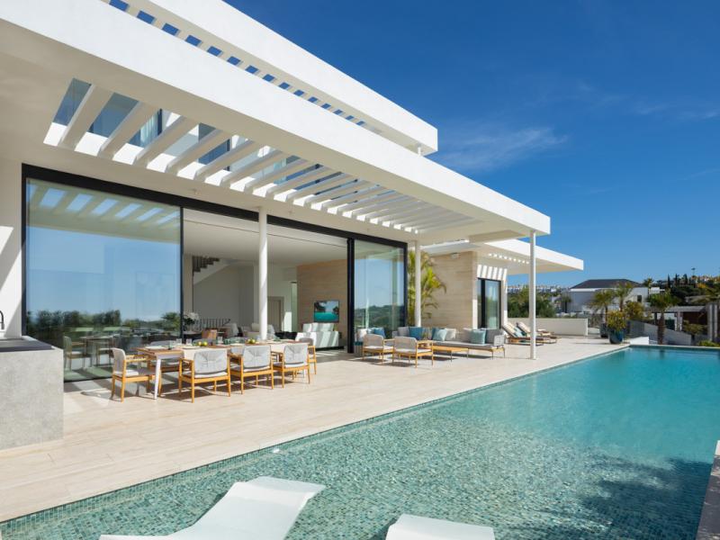 Modern Luxury Villa for Sale in Los Flamingos , Benahavis 