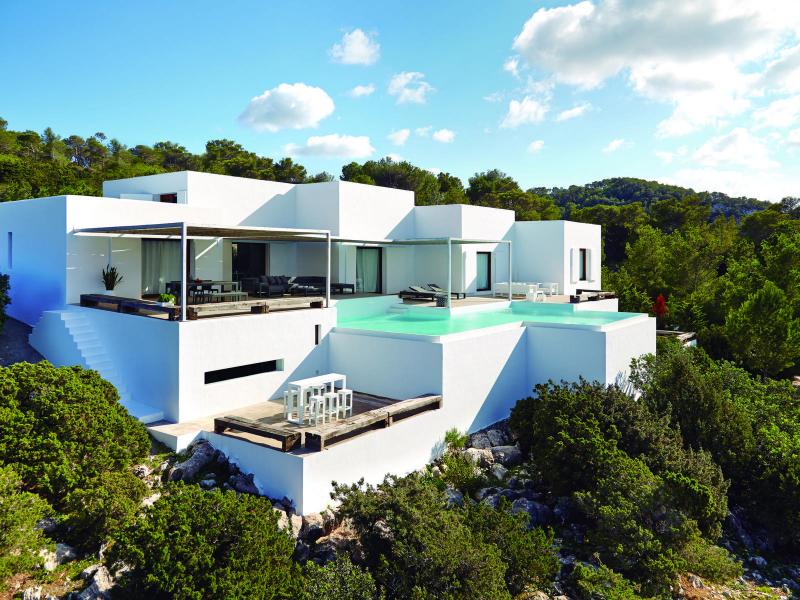 Minimalist 7-Bedroom Sea View Villa , North 
