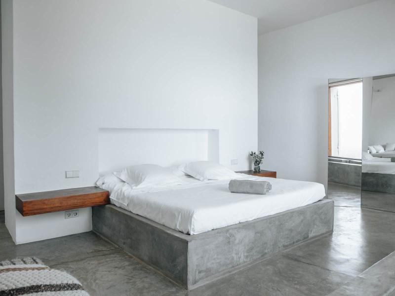 Minimalist 7-Bedroom Sea View Villa , North 