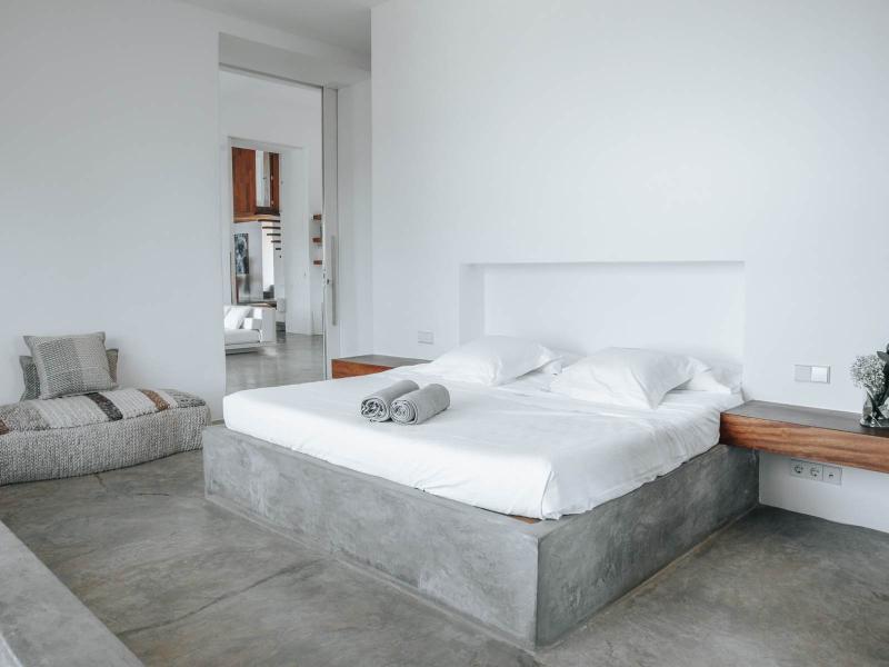 Minimalist 7-Bedroom Sea View Villa , North 