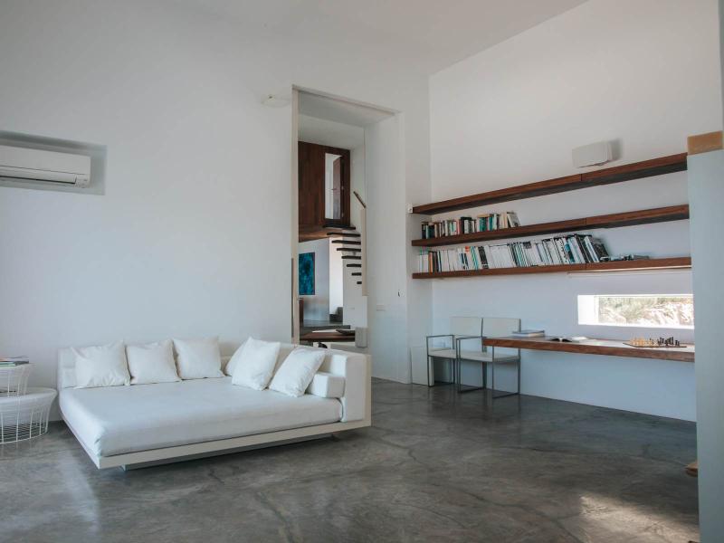 Minimalist 7-Bedroom Sea View Villa , North 