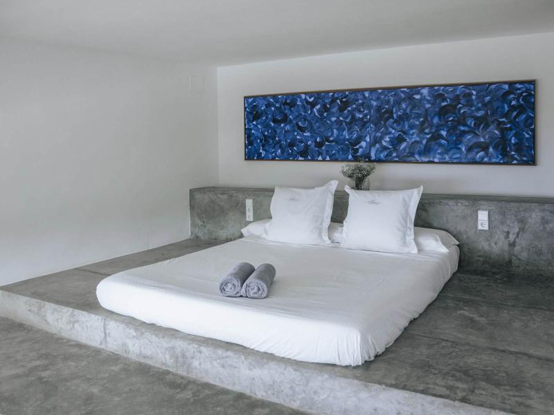 Minimalist 7-Bedroom Sea View Villa , North 