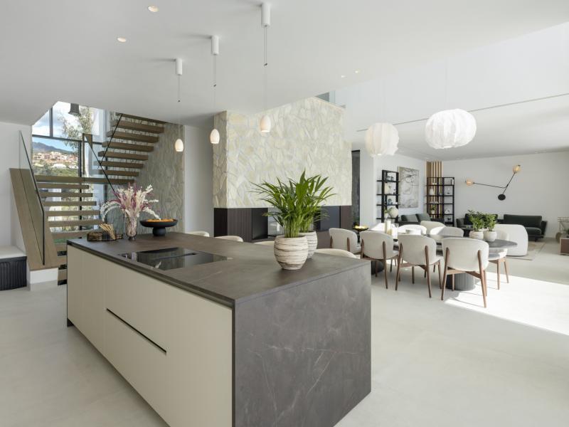 Luxury Villa for Sale in La Quinta, Spain , Benahavis 