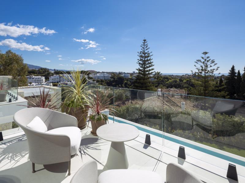 Luxury Villa for Sale in La Quinta, Spain , Benahavis 