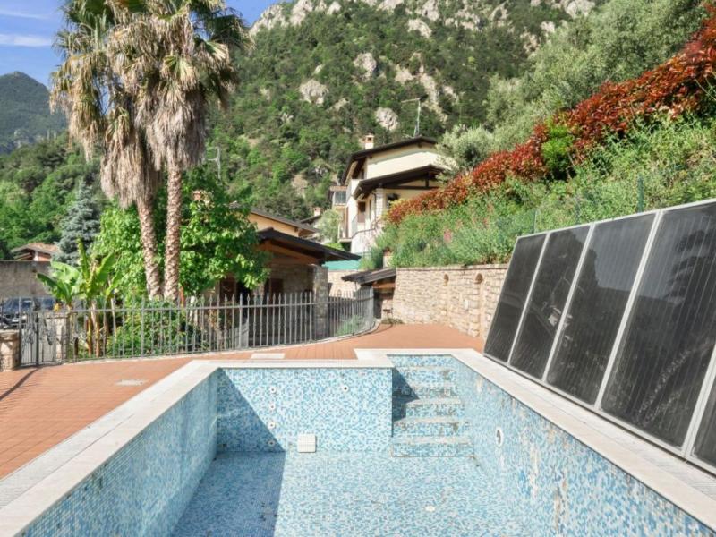 Luxury Lake-View Villa for Sale in Limone sul Garda, Italy , 
