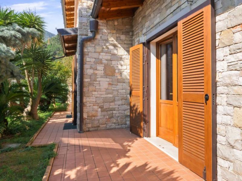Luxury Lake-View Villa for Sale in Limone sul Garda, Italy , 