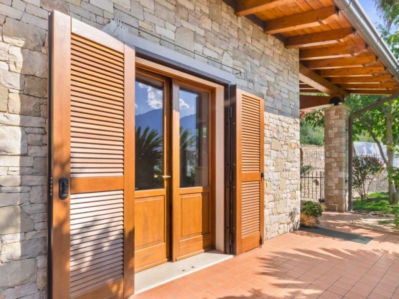 Luxury Lake-View Villa for Sale in Limone sul Garda, Italy , 