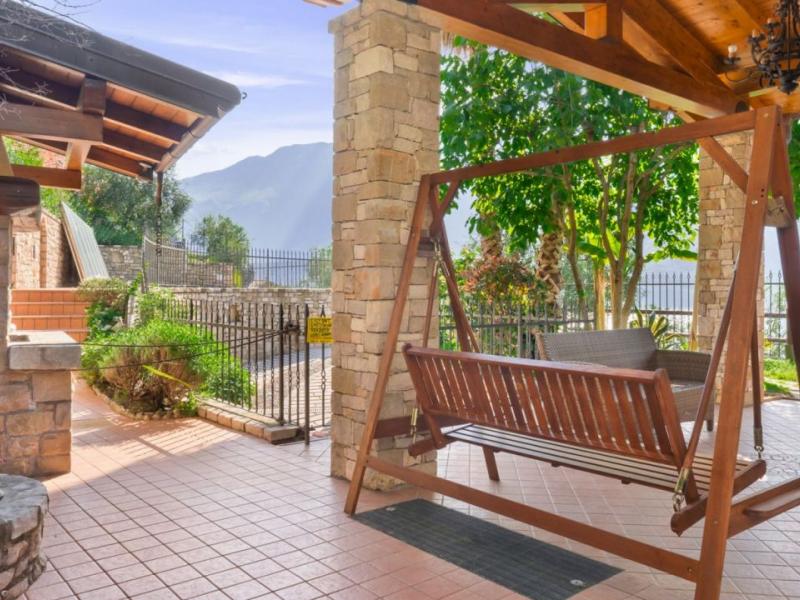 Luxury Lake-View Villa for Sale in Limone sul Garda, Italy , 