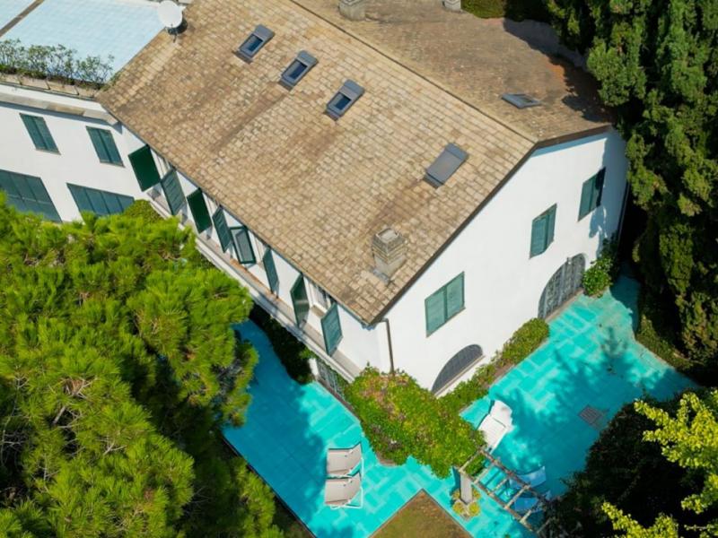 Luxury Seafront Villa with Private Sea Access for Sale , 