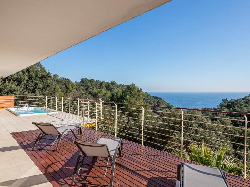 Exclusive Modern Villa for Sale , Costa Brava 