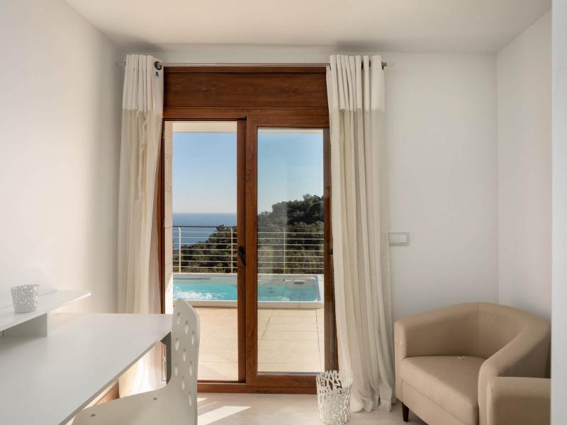 Exclusive Modern Villa for Sale , Costa Brava 