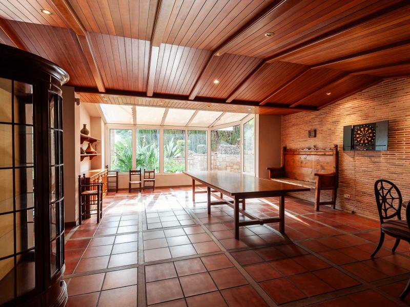 Elegant 7-Bedroom Villa with Guest Apartment , Valencia 
