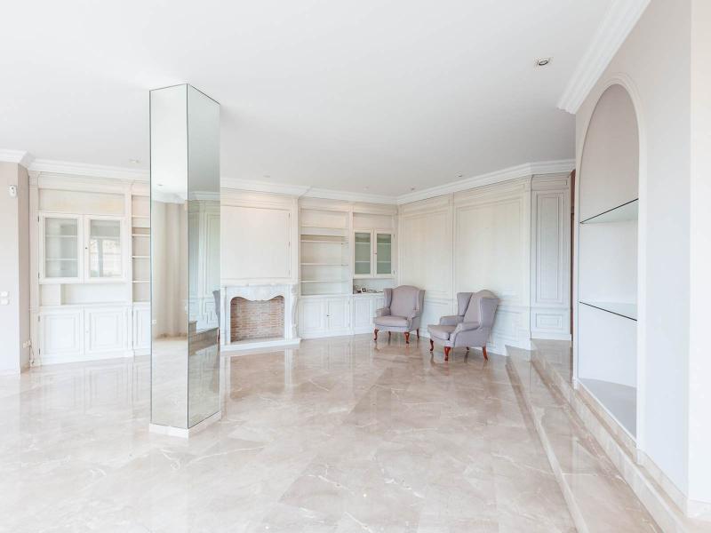 Elegant 7-Bedroom Villa with Guest Apartment , Valencia 