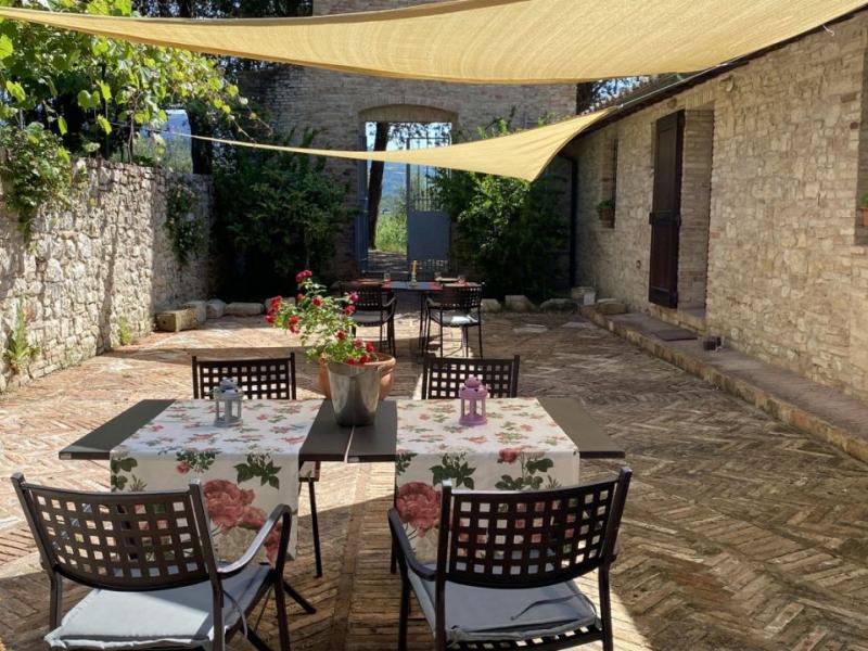 Historic Fort Resort with Pool, Tennis Court and Apartments for Sale , Umbria 